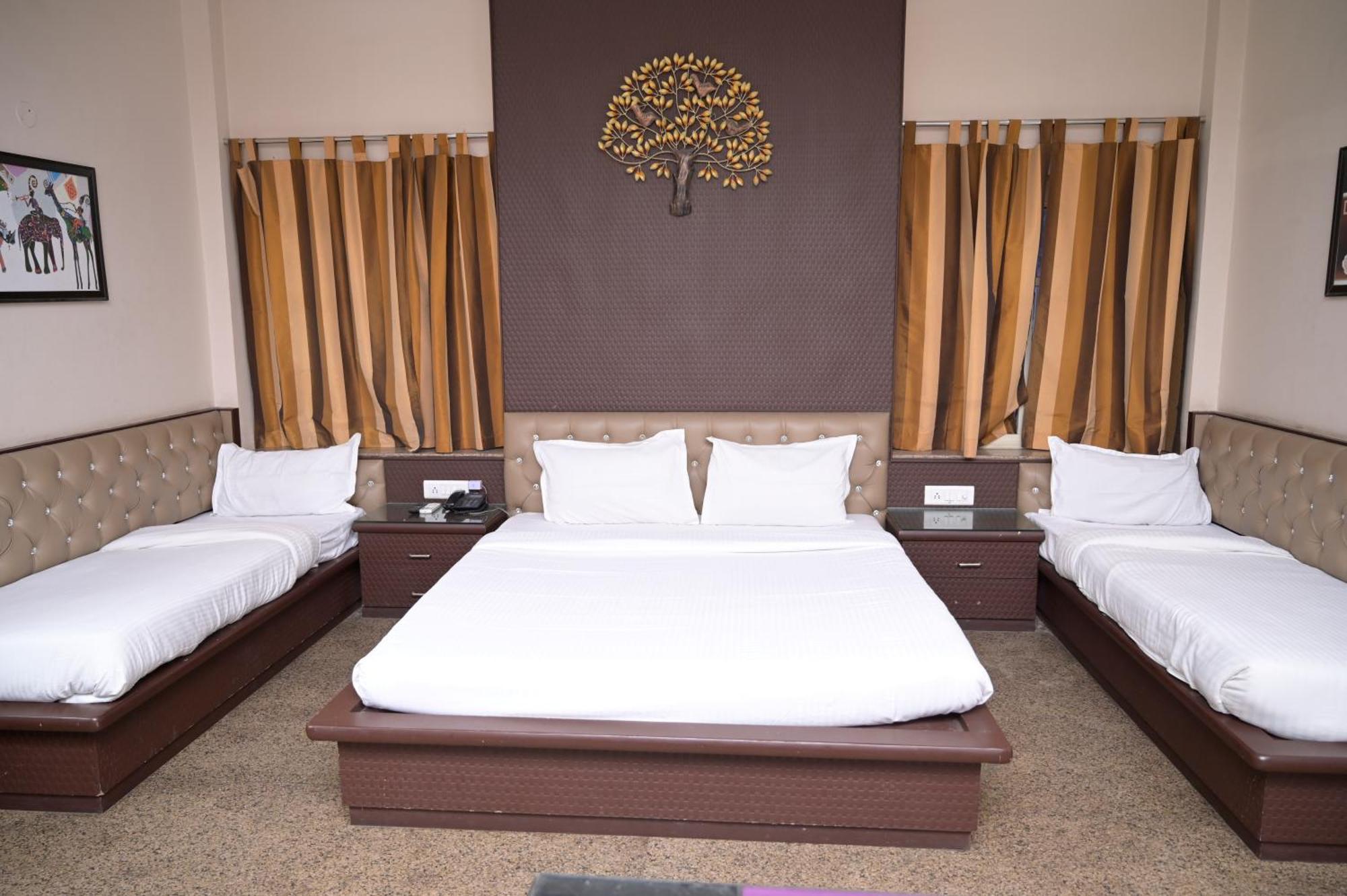 Gdc Resort Jaipur Buitenkant foto